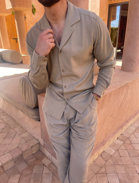 Men’s 2-piece set with short sleeves and straight-leg pants