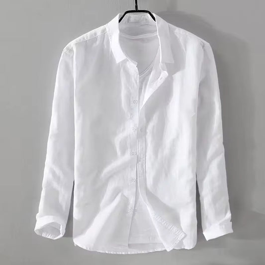 Men’s shirt with long sleeves and loose fit