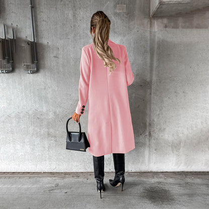 Women’s long coat with clean lines